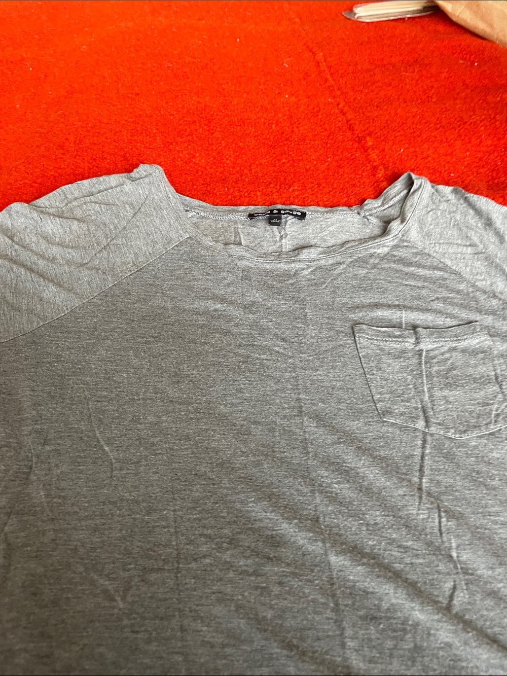 Cable & Gauge light Gray Pocket Crewneck Women’s Shirt Size Medium